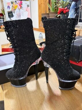 Pleaser Glitter Heels Sz 9